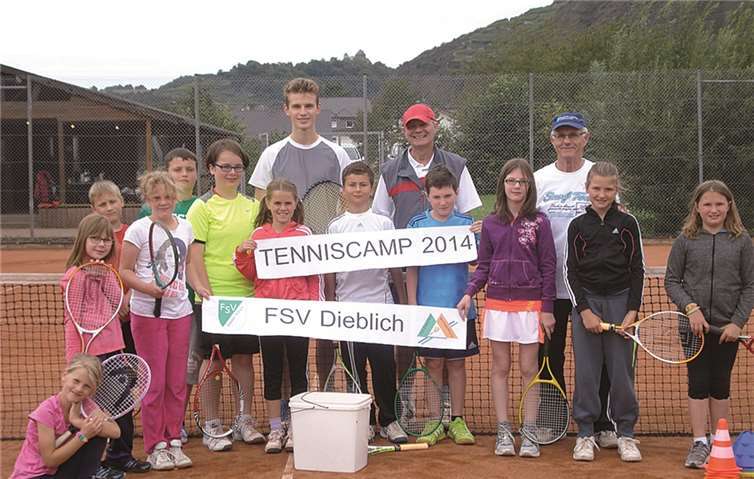 Begeisterte Kinder beim Sommercamp 2014.privat