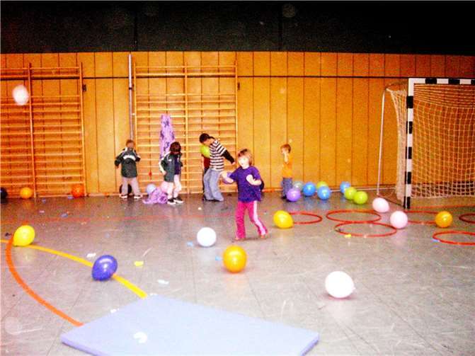 Begonnen werden soll zunächst mit einer neuen Gruppe für Eltern-Kind-Turnen, d.h. für Kinder zwischen eineinhalb und ca. drei Jahren. Foto: privat