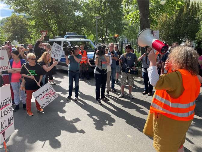 Begrüßung am Obertor.  Foto: ROB