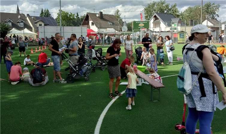 Mehr als nur ein Fußballverein! Bei Festen herrscht gute Stimmung.