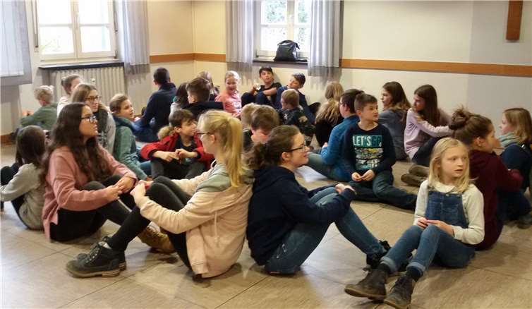 Bei Gemeinschaftsspielen lernten sich die Messdiener besser kennen. Privat