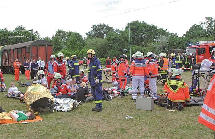 Bei Großschadenslagen sind die Führungskräfte besonders stark gefordert. M.Lemgen