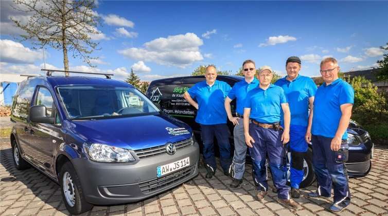 Bei Jörg Simon und seinen Mitarbeitern sind die Häuser und Wohnungen der Kunden in besten Händen. DU