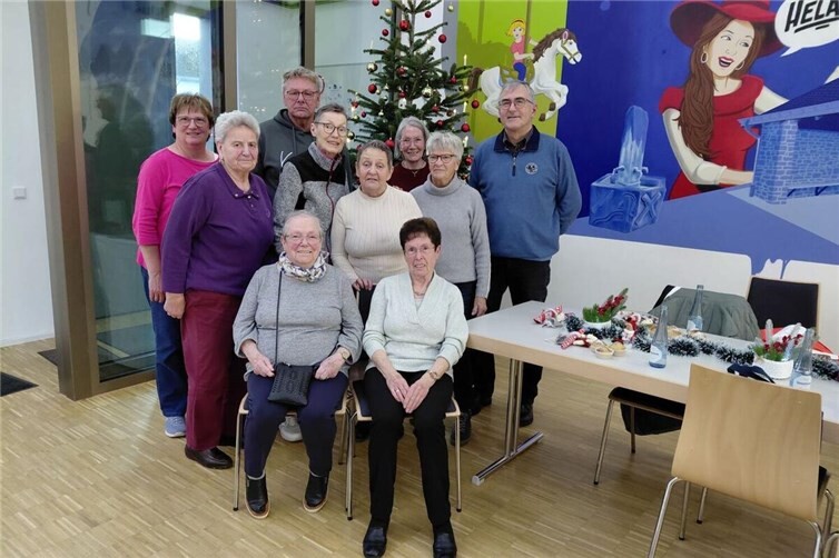 Bei Kaffee, Kuchen und Plätzchen, verbunden mit netten Gesprächen sowie einigen Spielen, war es ein schöner Nachmittag im Kreise der Bewegungsgruppe.Foto: privat