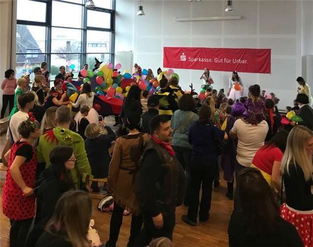 Bei ausgelassener Stimmung schwangen die Kinder das Tanzbein. Foto: privat