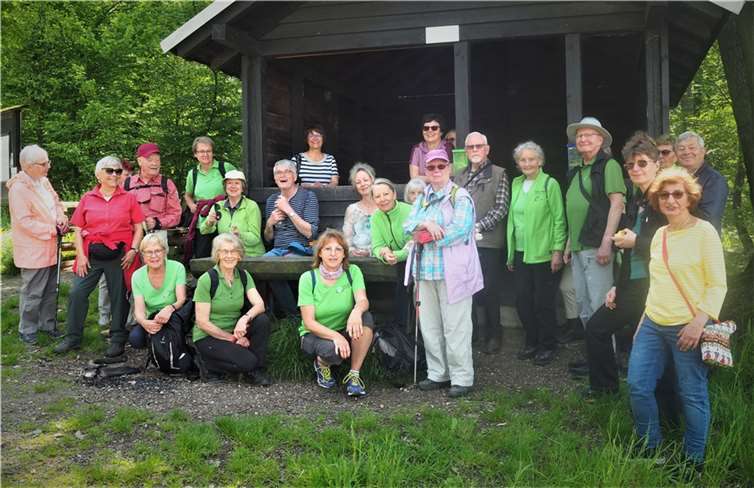 Bei bestem Wanderwetter machte man sich auf den Weg. Foto: privat