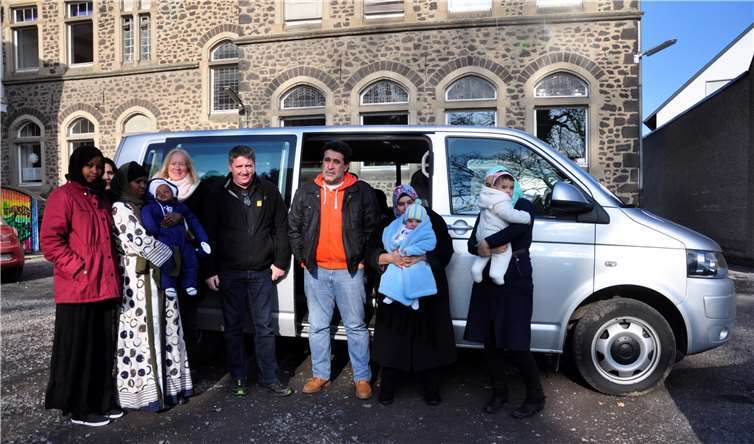 Bei dem Kurs wurde den Eltern vermittelt, wie wichtig Kindersitze sind. privat