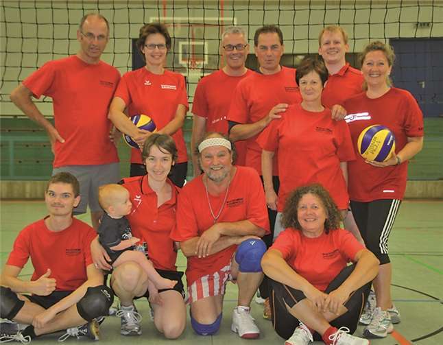 Bei dem Team der Netzroller-Volleys steht der Spaß am Spiel im Vordergrund.privat