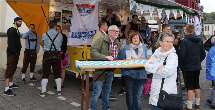 Bei den Handballern gab es zünftiges Oktoberfestbier.