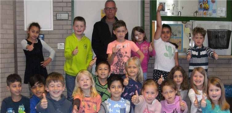 Bei den Kindern ist Thomas Linnarz sehr beliebt.privat