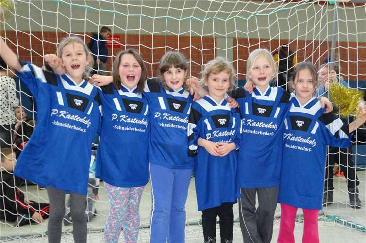 Bei den Mädchen konnte sich die Mannschaft „Drachenstark“ aus Buschhoven als Sieger durchsetzen.privat