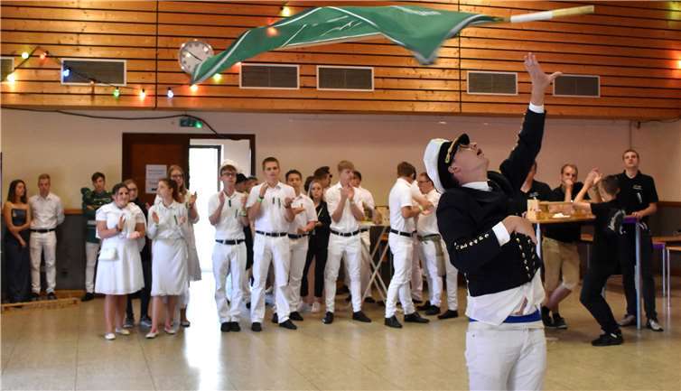 Bei den Rheinlandmeisterschaften im Fähndelschwenken kam Nils Rösner vom JGV Bad Hönningen auf Platz 3.