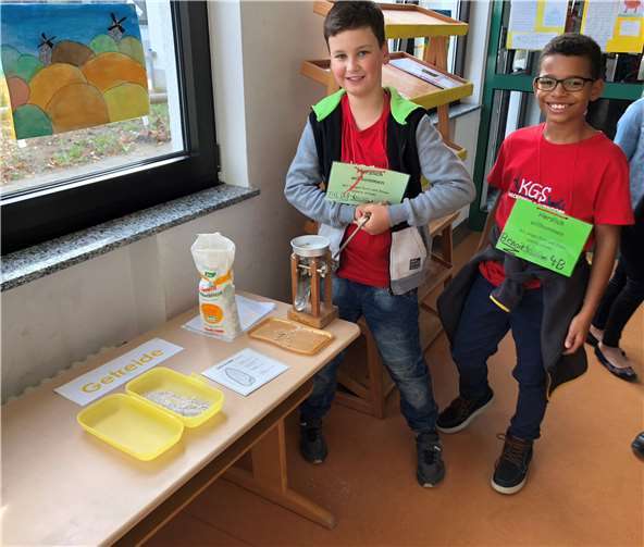Bei den Schülern der dritten und vierten Klassen konnten die Besucher eindrucksvoll einen Einblick in die Arbeit zu den Themen „Vom Korn zum Brot“ gewinnen.