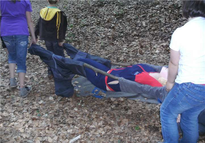 Bei den Veranstaltungen werden Situationen nachgestellt und den Ersthelfern nahegelegt, wie man sich verhalten soll. Lothar Spitzley