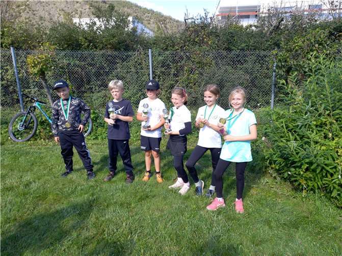 Bei den diesjährigen Vereinsmeisterschaften der Altersklasse U 10 des FSV Dieblich Tennis gab es reichlich Spannung und Talent zu sehen. Quelle: FSV Dieblich