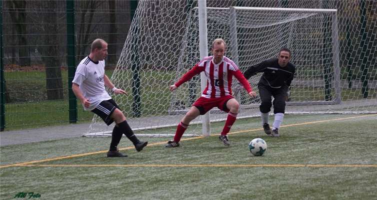 Bei der 2. Mannschaft lief es meistens wie geschmiert. Hier Kapitän und Torschützenkönig Wilm in Aktion.