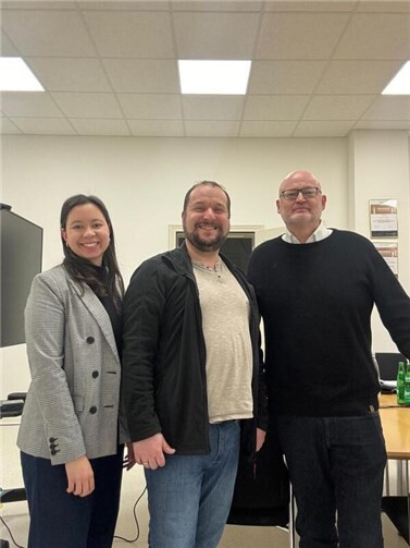 Bei der Ahrtal Marketing GmbH (v. l.): Landtagskandidatin Sarah Rößel, Bürgermeisterkandidat Christoph Scheuer und Sebastian Rischen, Verantwortlicher für das Nachhaltige Tourismuskonzept Ahrtal.  Foto: Sarah Rößel