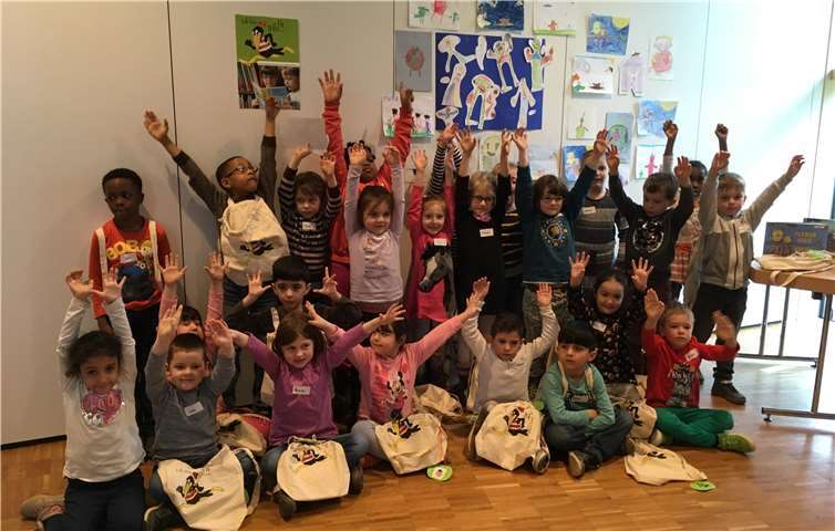 Bei der Aktion erhielten die Kinder einen „Büchereiführerschein“, der bestätigt, dass die Kinder die Bücherei selbstständig nutzen können. privat