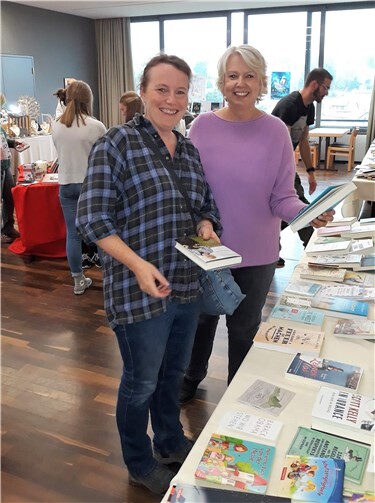 Bei der Buchausstellung der KaMäJu finden alle ihr Lieblingsbuch.Foto: privat