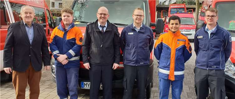 Bei der Delegiertenversammlung der Jugendfeuerwehren nahm auch eine Abordnung aus Bendorf teil. Foto: Stadt Bendorf