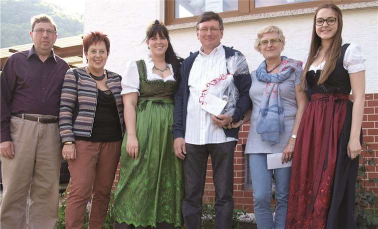 Bei der Ehrung (v.l.n.r.): Edwin Müller, Ingrid Näkel-Surges, Nora Heimermann, Francois Cools, Renilde Cluts, Jenny Schäfer. WITE