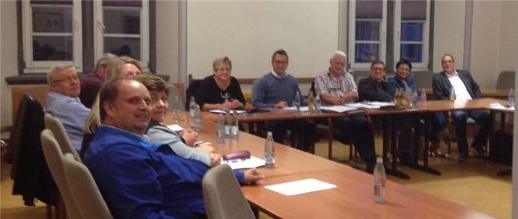 Bei der Fraktionssitzung wurde sehr begrüßt, dass das Projekt „Ländliche Zentren“ nicht weiter in der Planungsphase verharrt.privat