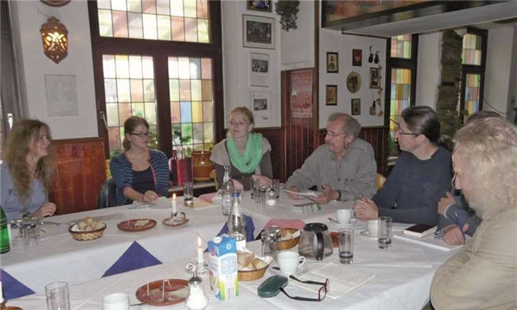 Bei der Grünenfraktion der Stadt Remagen wurde intensiv über Jugendarbeit und -hilfe diskutiert.privat