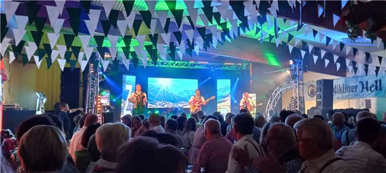 Bei der Hüttengaudi ging es hoch her.