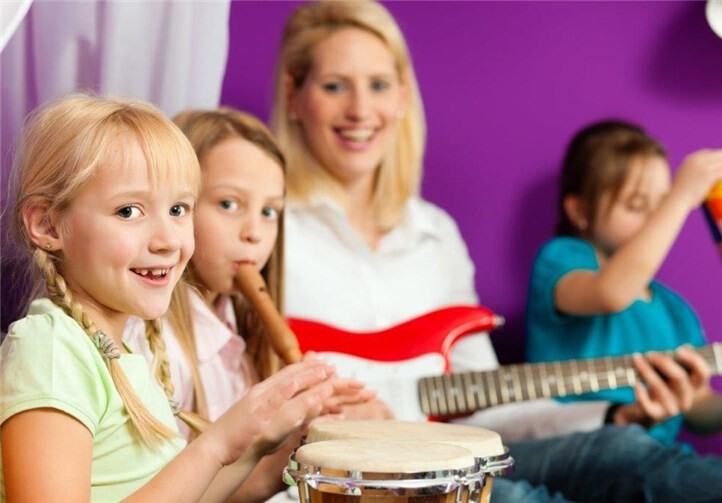 Bei der Instrumentalen Orientierungsstufe werden verschiedene Instrumente erlernt. Foto: privat