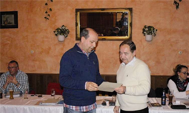 Bei der Jahreshauptversammlung wurde Rolf Montada für 25 Jahre Mitgiedschaft geehrt. privat