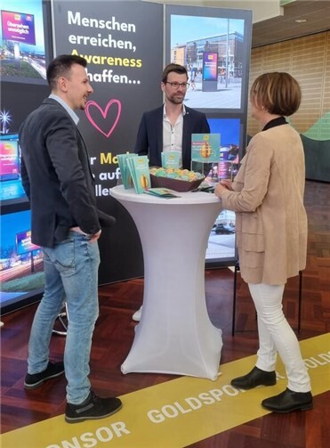 Bei der KONEKT finden Unternehmer, Gewerbetreibende, aber auch explizit Endkunden und Jobinteressierte den richtigen Ansprechpartner. 