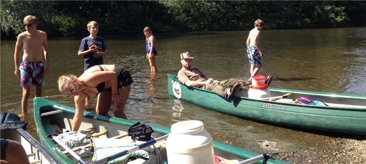 Bei der Kanutour haben die Teilnehmer immer eine menge Spaß. Privat