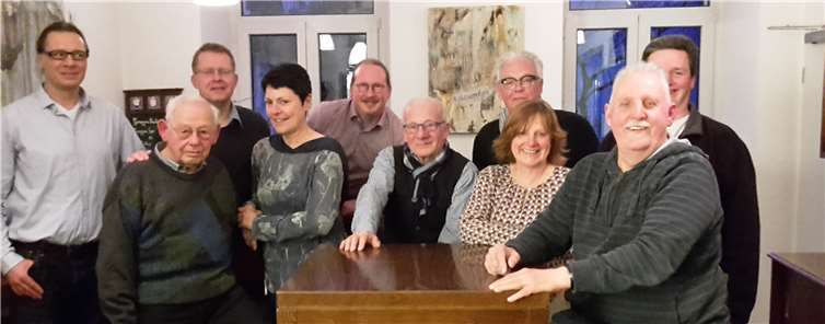 Bei der Mitgliederversammlung anwesend (v.li.n.re.): Hendrik Hoeber ,Johannes Manns , Christoph Menzenbach , Jutta Rumi , Patrick Simmer,Werner Hammes, Ulrich Adams , Ulrike Jonas-Syri, Gustav Gehrmann und Oliver Hartmann.privat