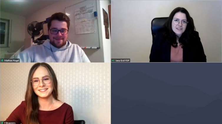 Bei der Online-Veranstaltung (v.li.): Mathias Flügel Kandidat der Grünen im WK 5, daneben Jana Gräf Kandidatin der FDP im WK 5 und Fee Brauwers Forstwirtin und Forstbloggerin als Moderatorin. Foto: Martin Gräf