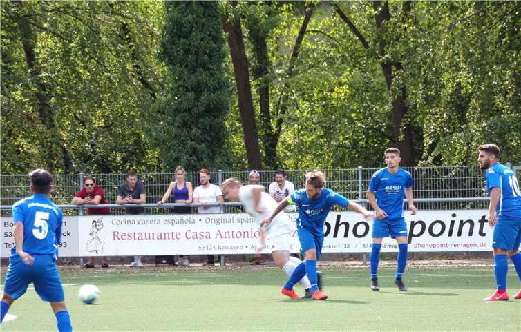 Bei der Partie gegen den TuS Oberwinter trennte man sich mit einem 1:1-Unentschieden. Foto: privat