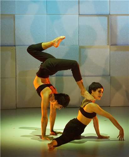 Bei der Show wird den Zuschauern spektakuläre Akrobatik geboten. Foto: Diego Salles;Majo Cázares