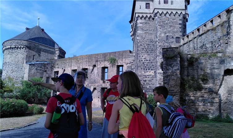 Bei der Stadtführung erfuhren die Kinder von den Schätzen der Stadt.