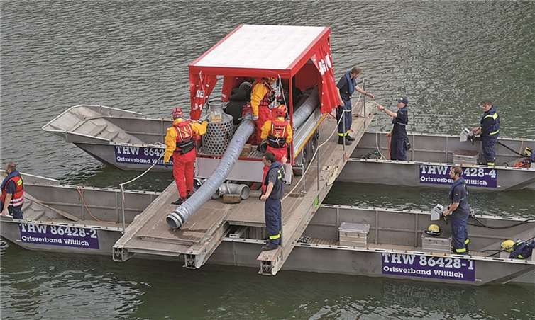 Bei der Übung in Luxemburg hatte der THW alle Hände voll zu tun. Privat