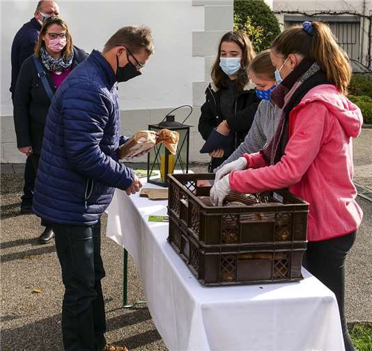 Bei der Verkaufsaktion kamen 300 Euro zusammen. Foto: privat