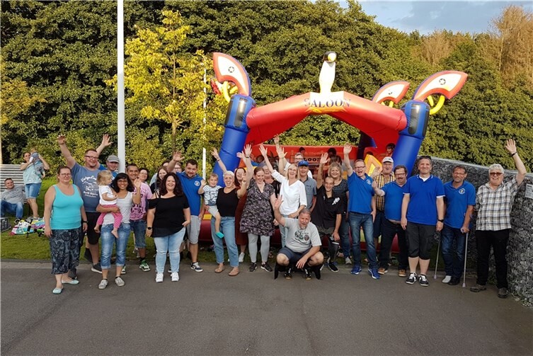 Bei der ersten Veranstaltung nach langer Zeit war die Freude der Dorfgemeinschaft sichtlich groß. Foto: privat