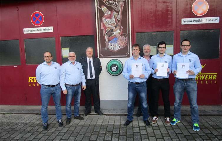 Bei der letzten Jahreshauptversammlung erhielten vier neue Kameraden ihre Ernennungsurkunde. privat