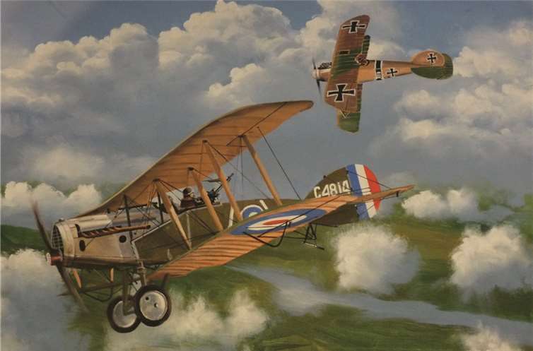 Bei diesem Gemälde von Manfred Schröder handelt es sich um ein Geschenk des Künstlers an Leo Schmitt. Es zeigt ein englisches Jagdflugzeug, welches von einem deutschen Jagdflugzeug angegriffen wird.