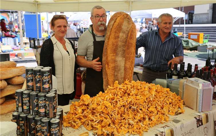 Bei diesem Stand blieb kulinarisch kein Wunsch offen.