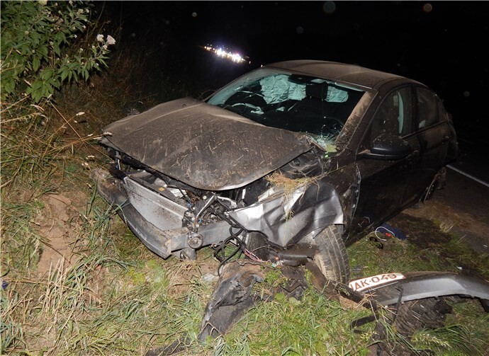 Bei einem Auffahrunfall auf der A3 wurde eine belgische Familie mit ihrem Pkw gerammt, die sich daraufhin überschlugen. Foto: Polizei