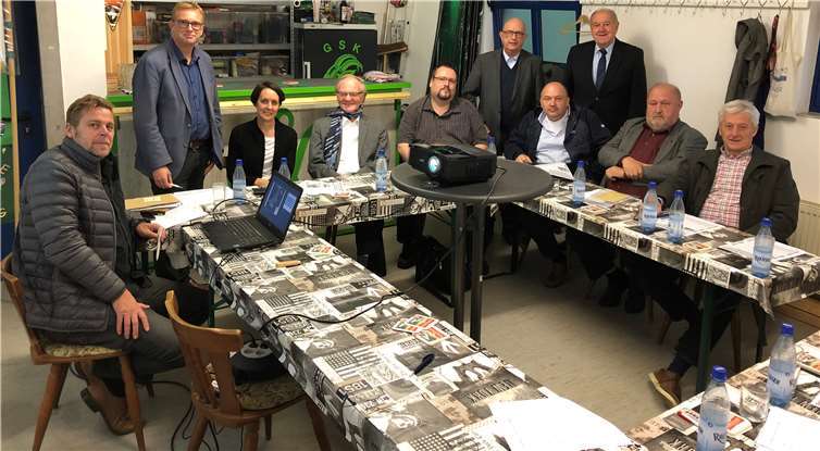 Bei einem ersten Gespräch wurde ein Termin für die Auftaktveranstaltung zur Dorfmoderation festgelegt.Foto: privat