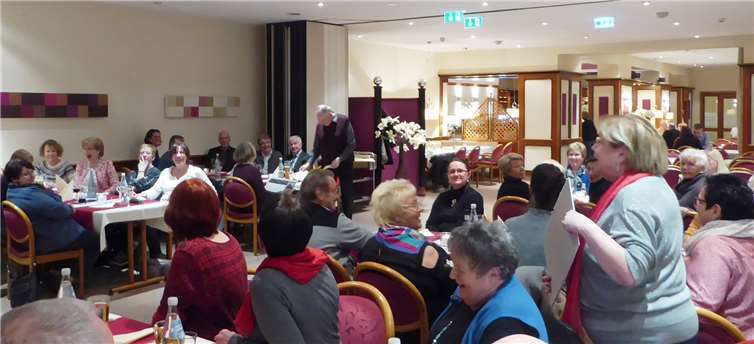 Bei einem gemütlichen Abendessen konnten sich die Ehrenamtlichen der Bad Emser Tafel mit den Angehörigen der Bürgerstiftung austauschen. Bürgerstiftung Bad Ems