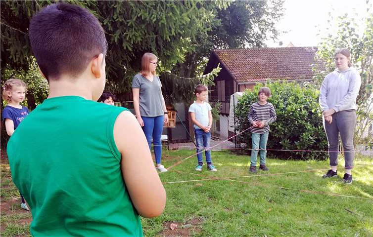 Bei gemeinsamen Spielen lernen die Kinder sich gegenseitig kennen. Foto: privat