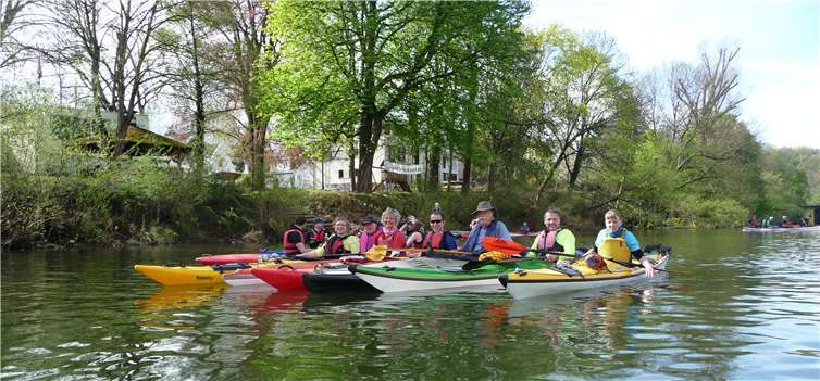 Bei herrlichstem Frühlingswetter genossen die Kanuten den Tag. privat