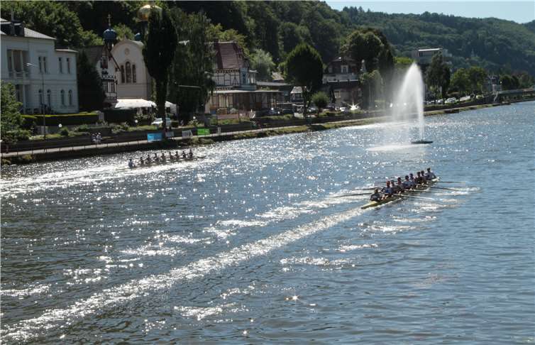 Bei herrlichstem Wetter lieferten sich die Teilnehmer eine spannende Regatta.