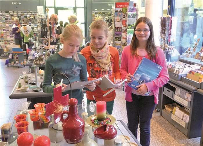 Bei manchen kniffligen Fragen lohnt sich Teamarbeit.